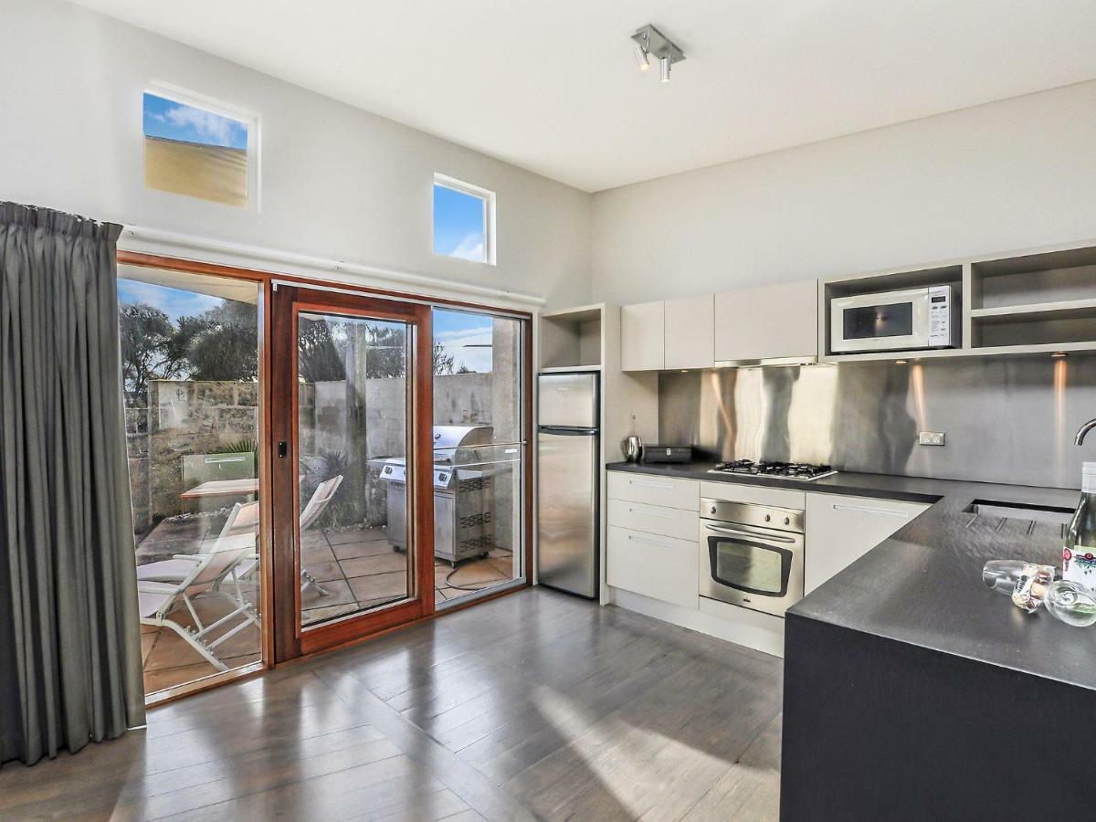 Hearns Beachside Villa 2 Port Fairy Luaran gambar