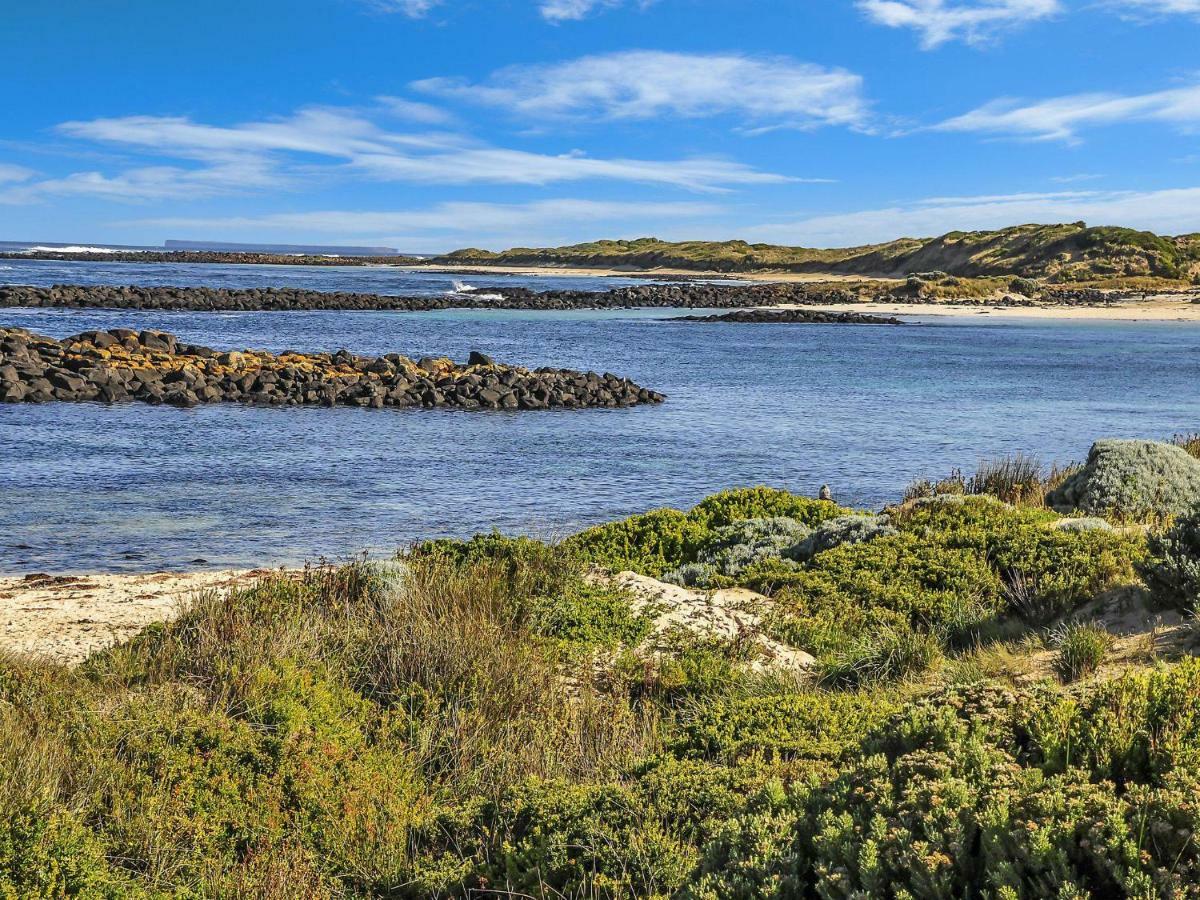 Hearns Beachside Villa 2 Port Fairy Luaran gambar