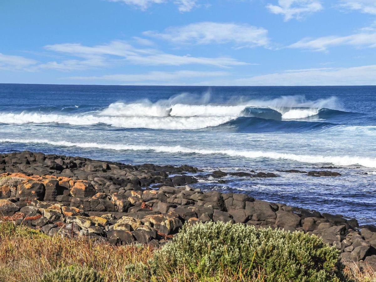 Hearns Beachside Villa 2 Port Fairy Luaran gambar